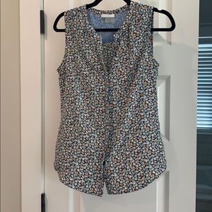 Sleeveless top size extra small